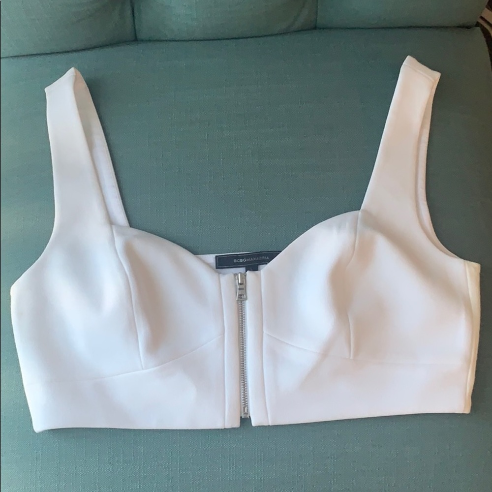 zip- up crop top